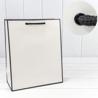 Пакет подарочный   